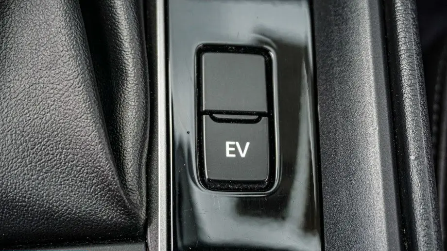 2025 Mazda CX-50 Hybrid Premium