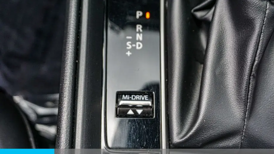 2025 Mazda CX-50 Hybrid Premium