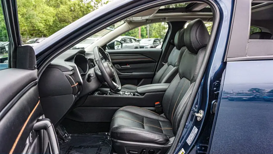 2025 Mazda CX-50 Hybrid Premium