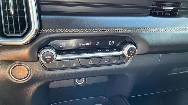 2025 Mazda CX-50 Hybrid Premium Plus