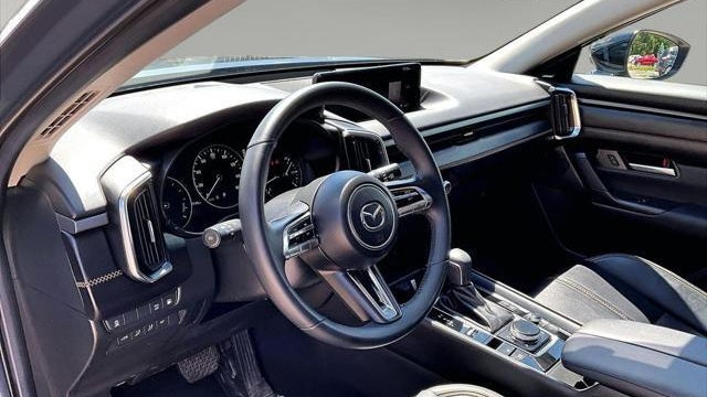 2025 Mazda CX-50 Hybrid Premium Plus
