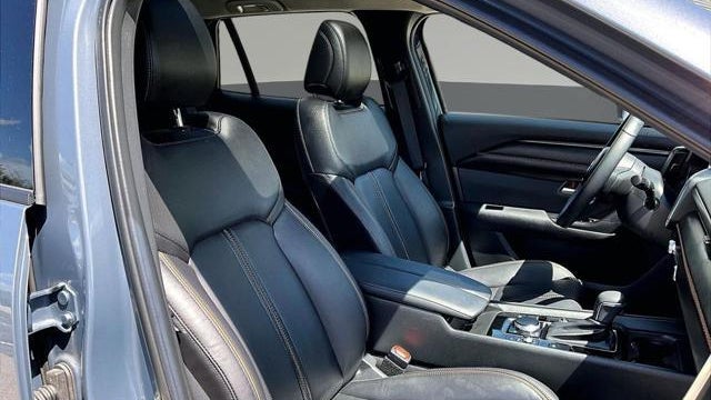 2025 Mazda CX-50 Hybrid Premium Plus