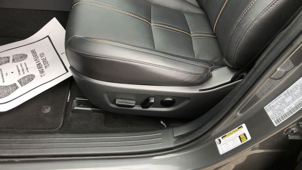 2025 Mazda CX-50 Hybrid Premium Plus