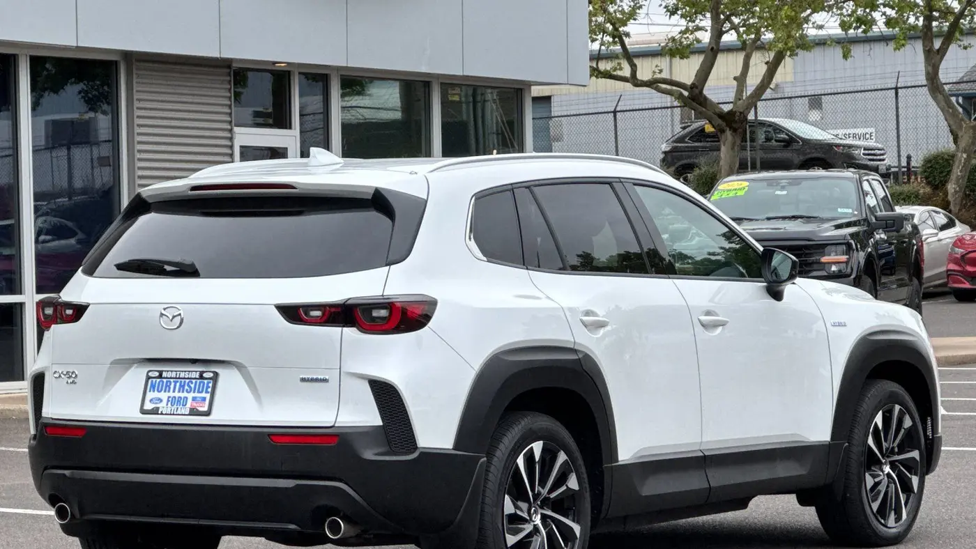 2025 Mazda CX-50 Hybrid Premium Plus