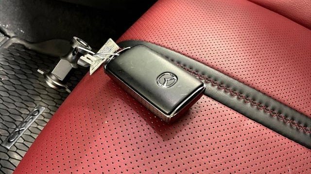 2025 Mazda CX-50 Hybrid Premium Plus