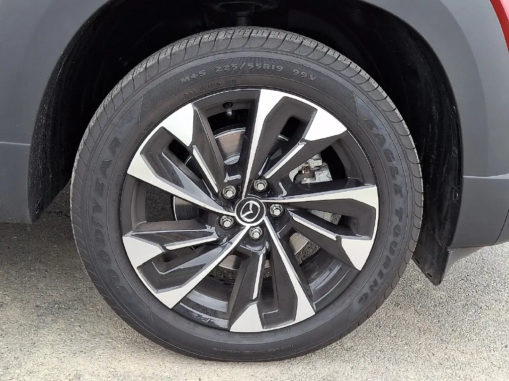 2025 MAZDA CX-5 - $31,700