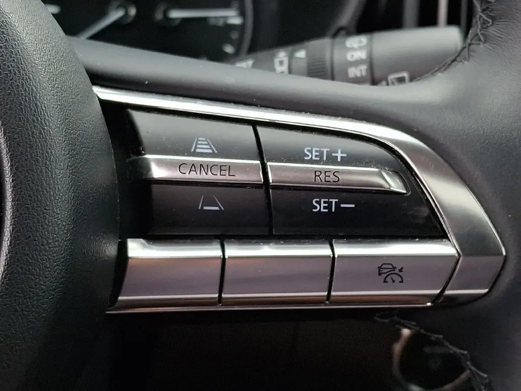 2025 MAZDA CX-5 - $31,700