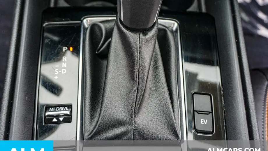 2025 Mazda CX-50 Hybrid Premium Plus
