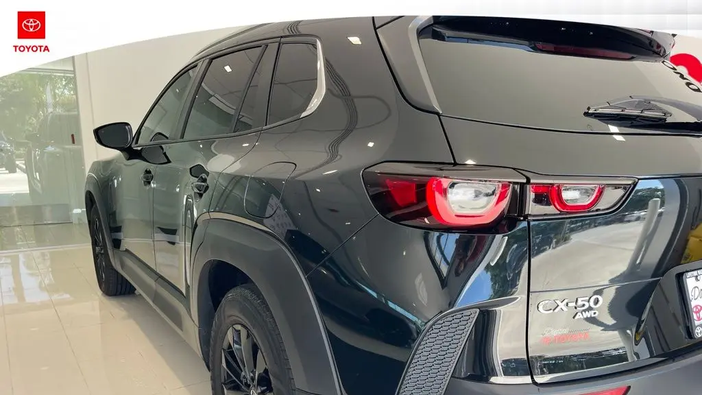 2024 Mazda CX-50 2.5 S Preferred