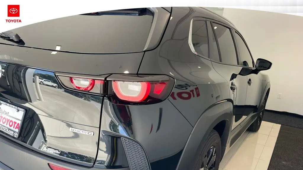 2024 Mazda CX-50 2.5 S Preferred