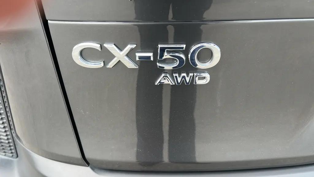 2024 Mazda CX-50 2.5 S Preferred