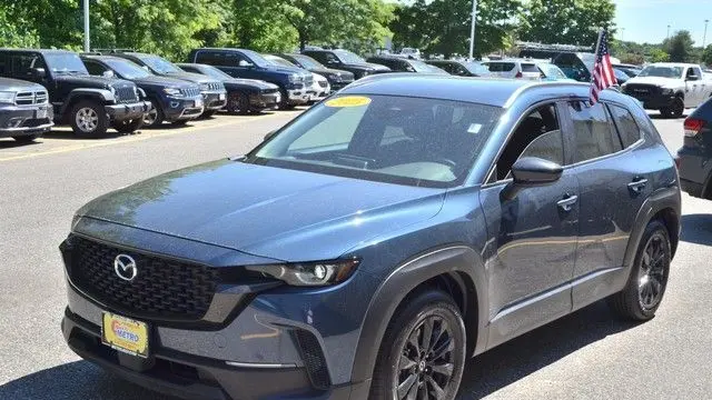 2025 Mazda CX-50 2.5 S Preferred