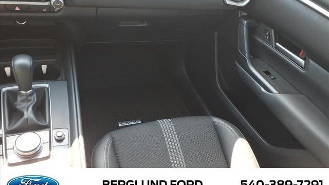 2024 Mazda CX-50 2.5 S Preferred