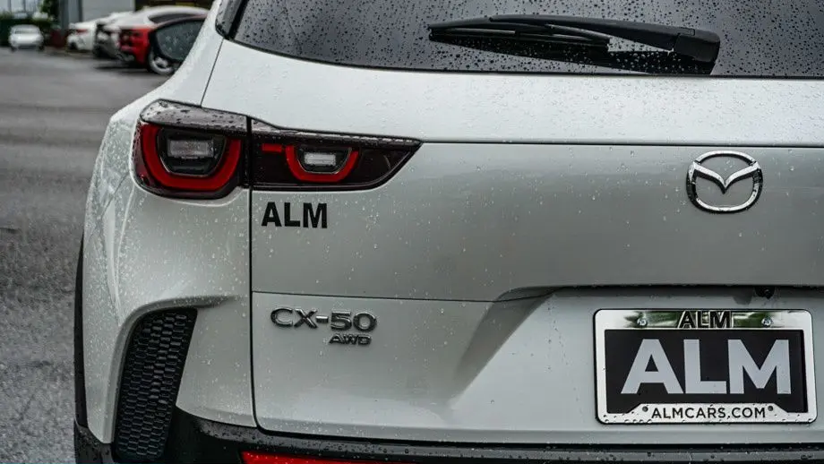 2025 Mazda CX-50 2.5 S Preferred