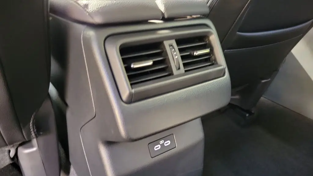 2025 Mazda CX-50 2.5 S Preferred
