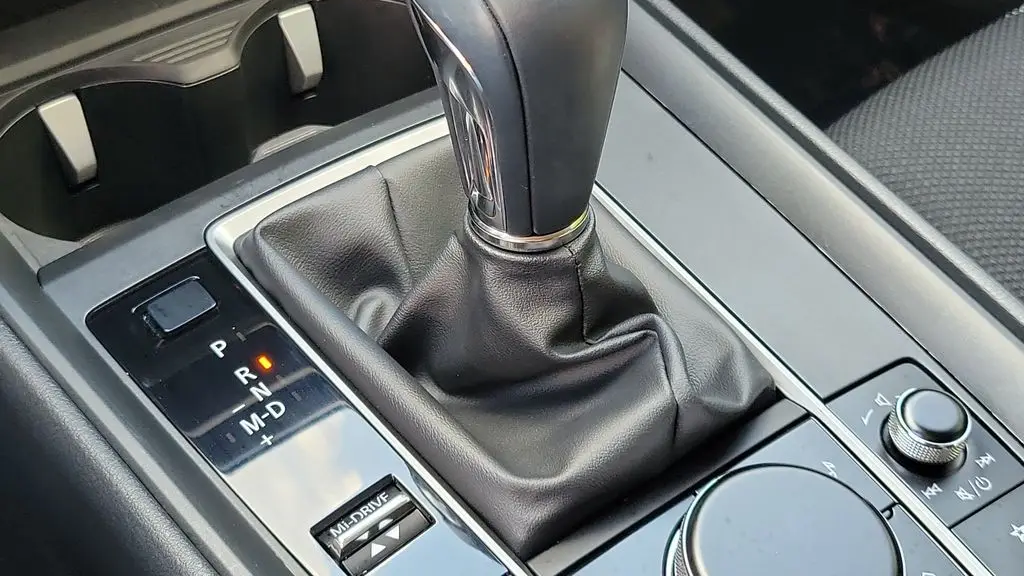 2025 Mazda CX-50 2.5 S Preferred