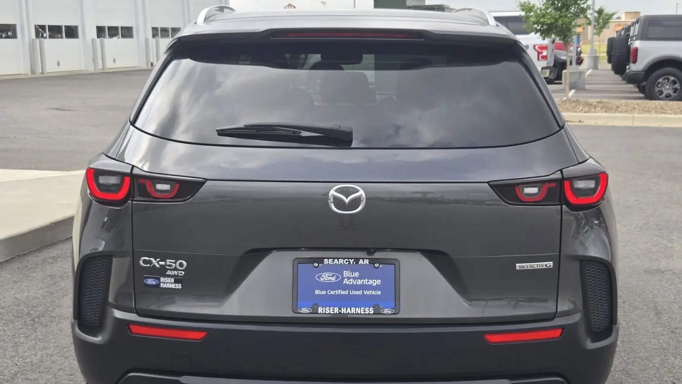 2023 Mazda CX-50 2.5 S Preferred Plus