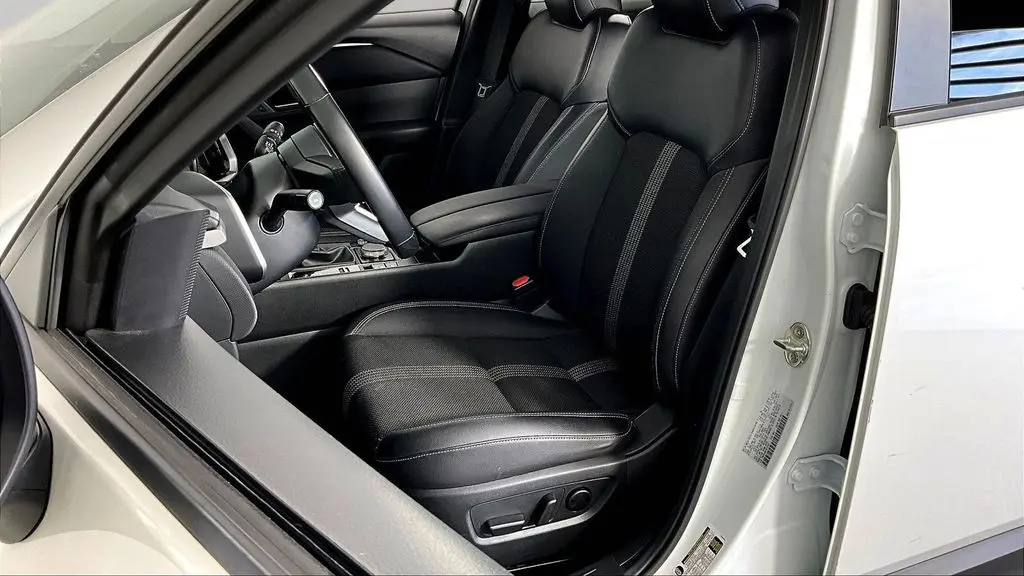 2023 Mazda CX-50 2.5 S Preferred Plus