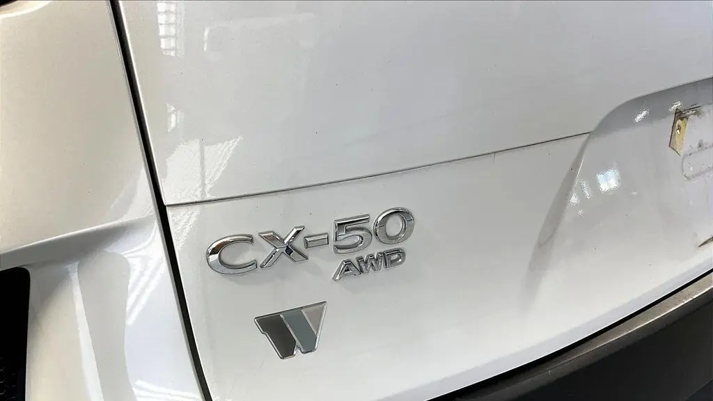 2023 Mazda CX-50 2.5 S Preferred Plus