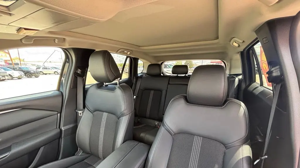 2024 Mazda CX-50 2.5 S Premium
