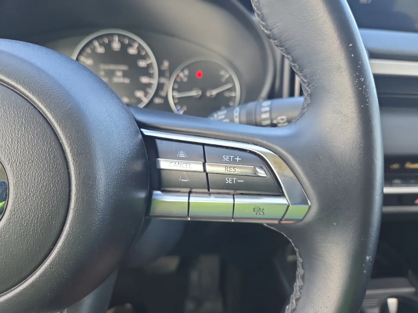 2025 MAZDA CX-5 - $26,895