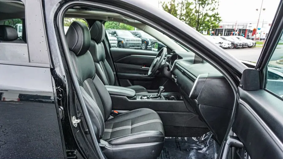 2025 Mazda CX-50 2.5 S Premium