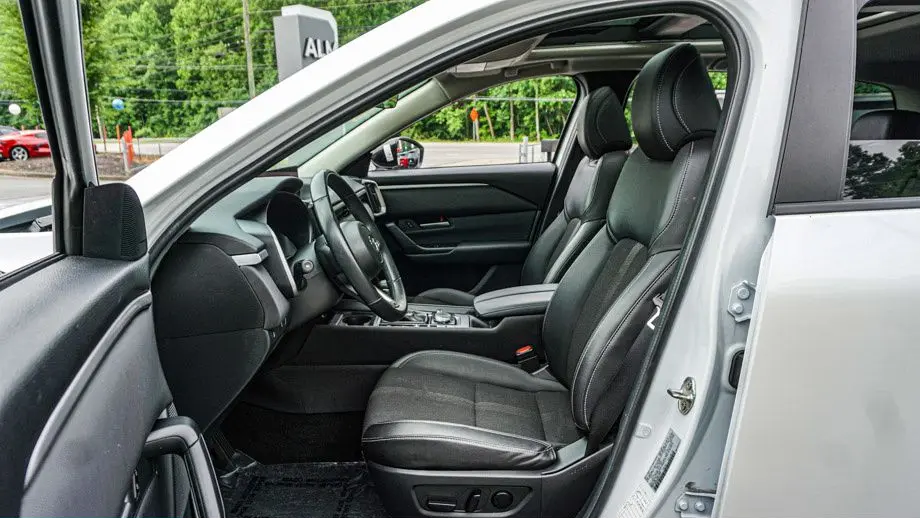 2025 Mazda CX-50 2.5 S Premium