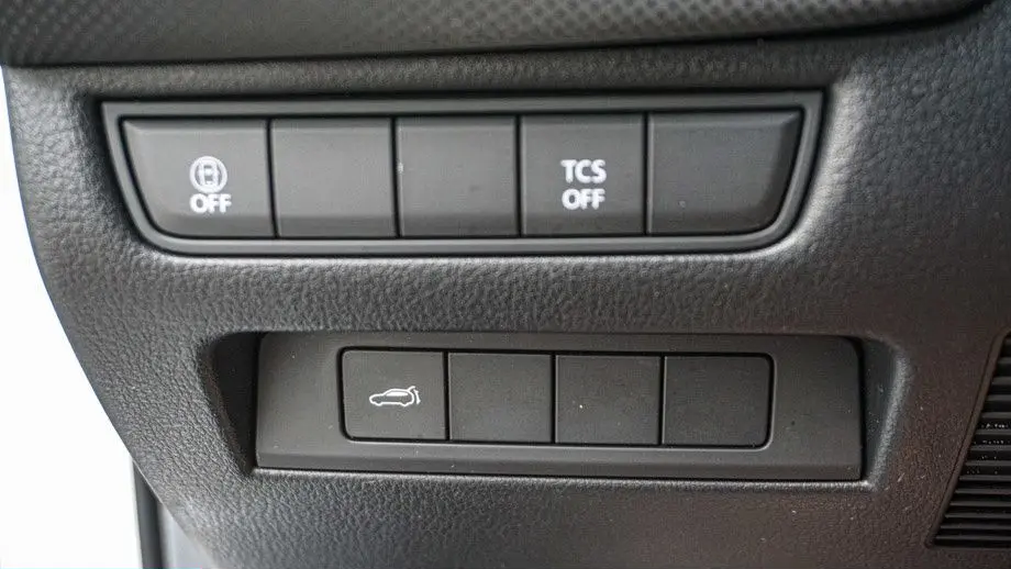 2025 Mazda CX-50 2.5 S Premium