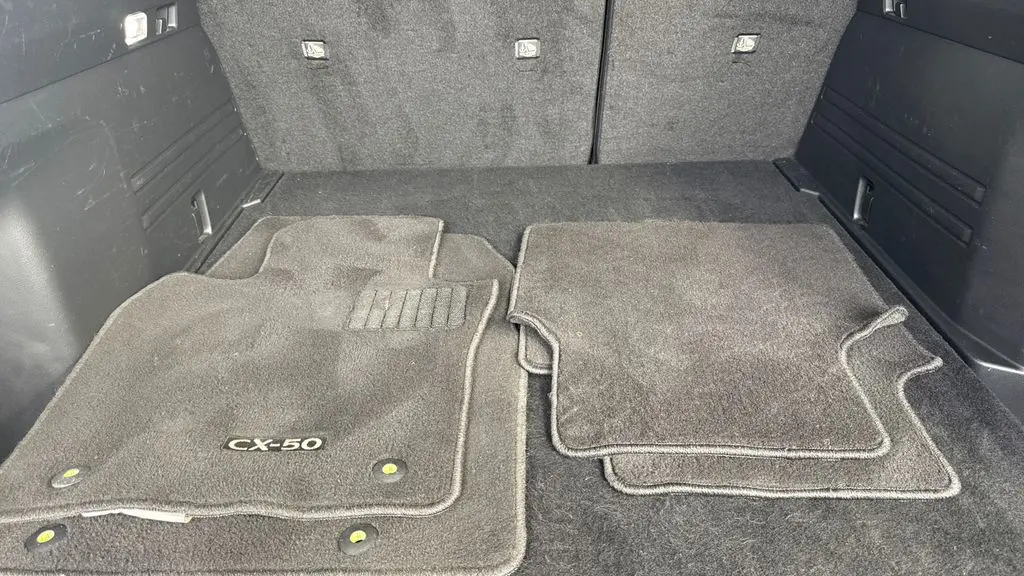 2025 Mazda CX-50 2.5 S Premium