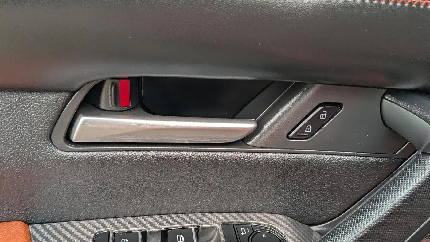 2025 Mazda CX-50 2.5 Turbo Premium