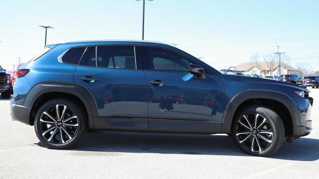 2025 Mazda CX-50 2.5 S Premium Plus