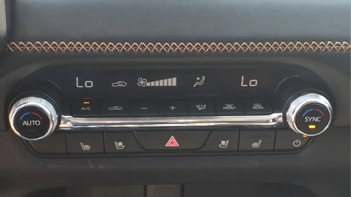 2025 Mazda CX-50 2.5 S Premium Plus