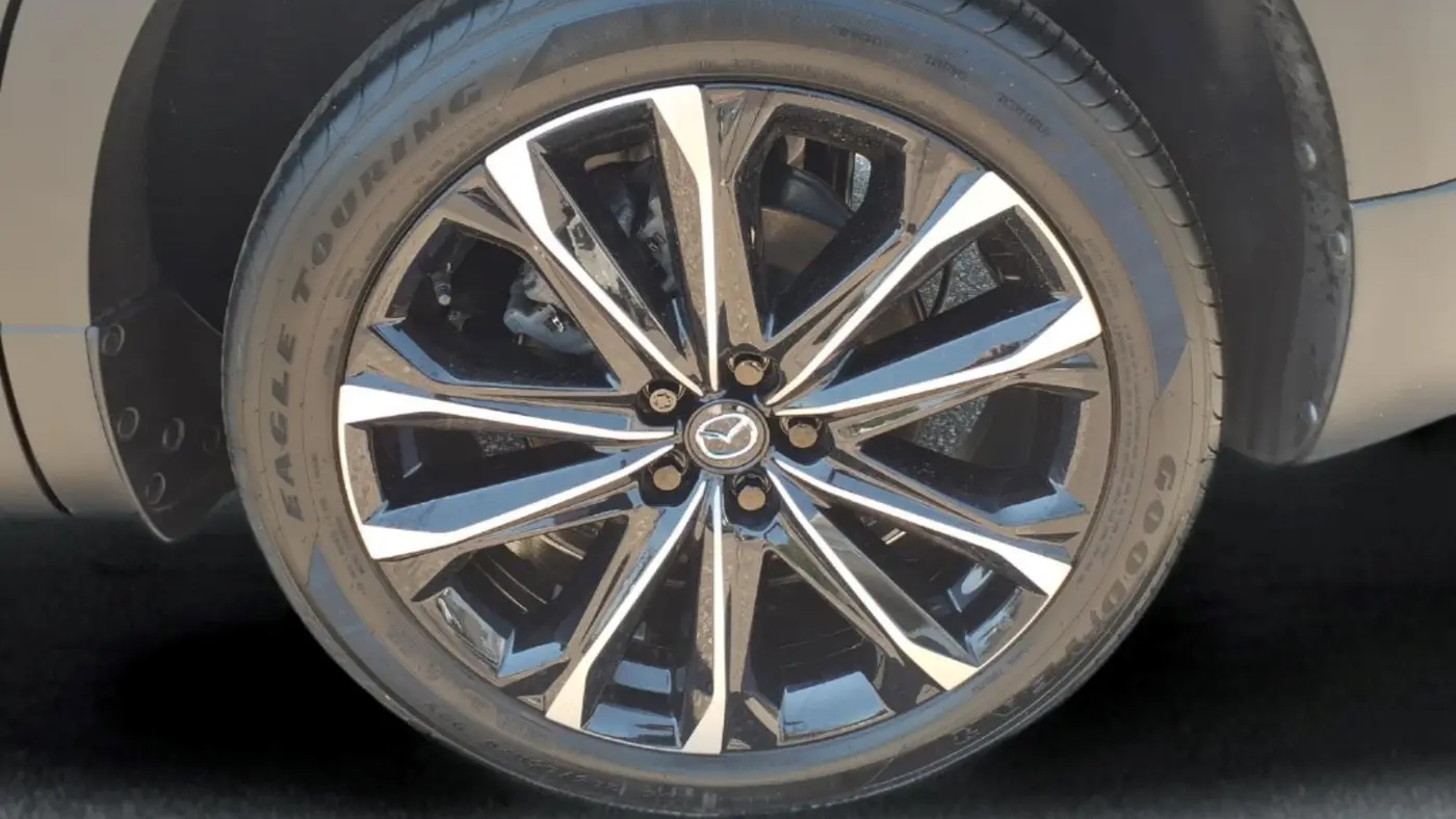2025 Mazda CX-50 2.5 S Premium Plus