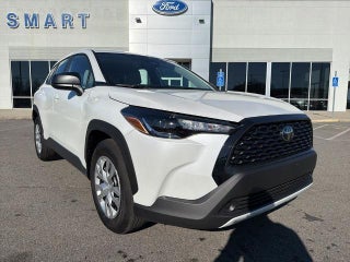 2025 Toyota Corolla Cross with Wind Chill Pearl Exterior