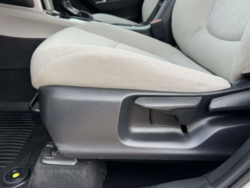 2024 Toyota Corolla - $23,998
