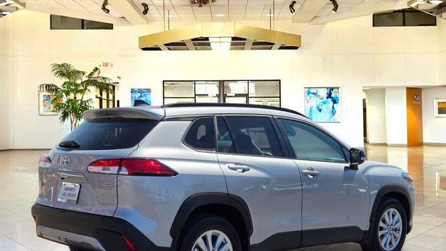 2025 Toyota Corolla Cross LE