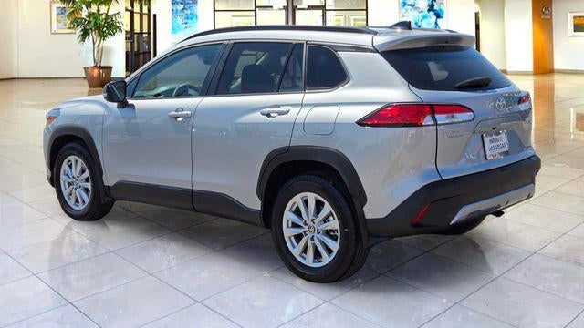 2025 Toyota Corolla Cross LE