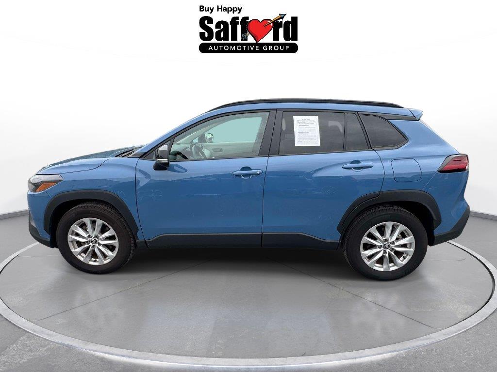 2026 Toyota Corolla Cross LE — photo 1 of 12