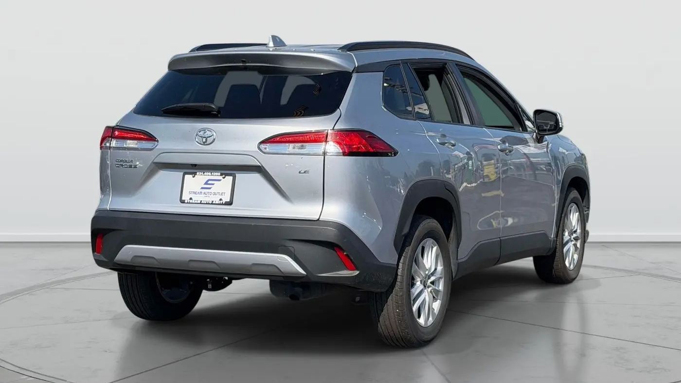 2024 Toyota Corolla Cross LE