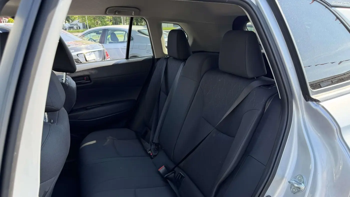 2024 Toyota Corolla Cross LE