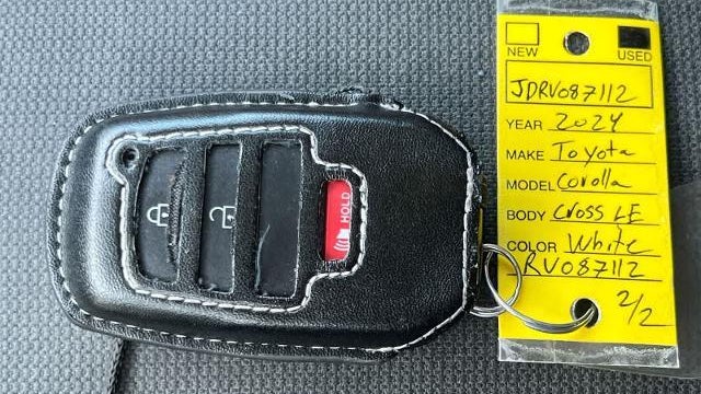 2024 Toyota Corolla Cross LE