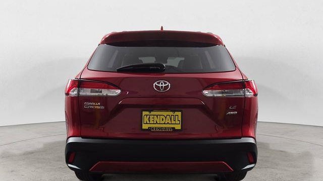 2023 Toyota Corolla Cross LE