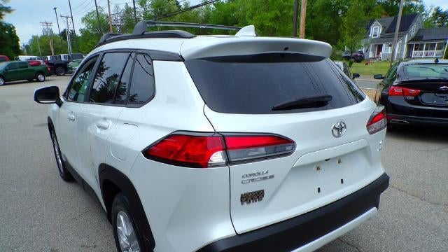 2022 Toyota Corolla Cross LE