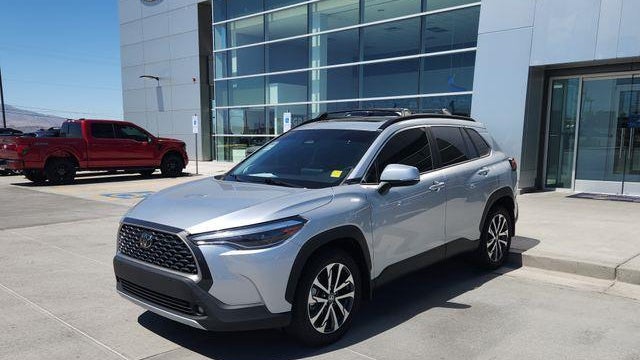 Preowned 2024 Toyota Corolla Cross XLE for Sale