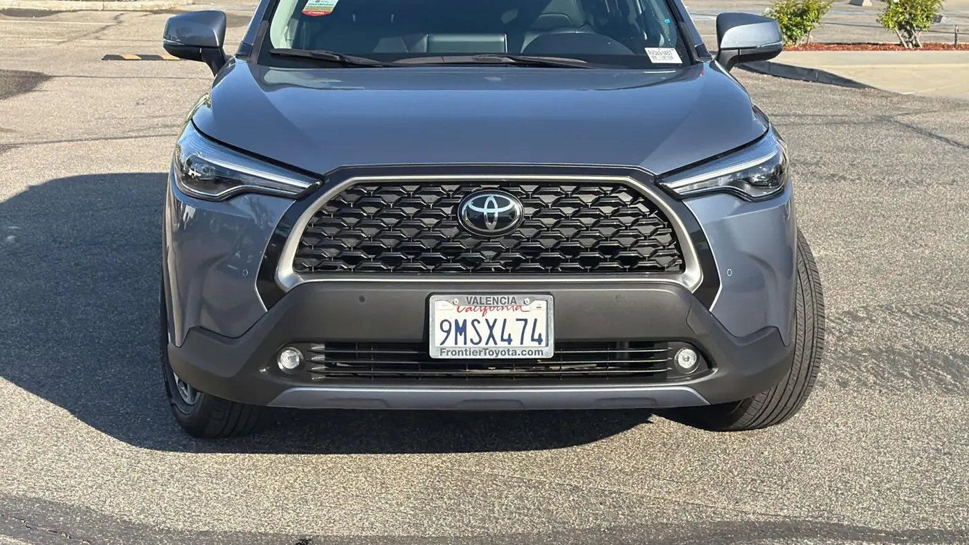 2024 Toyota Corolla Cross XLE