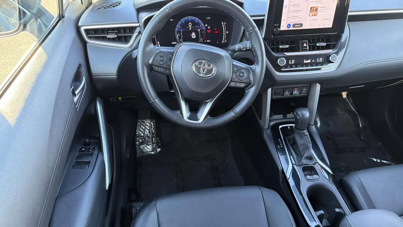 2024 Toyota Corolla Cross XLE
