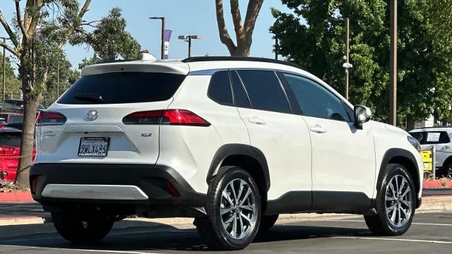 2023 Toyota Corolla Cross XLE