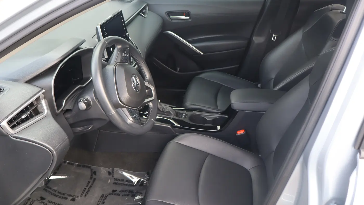 2022 Toyota Corolla Cross XLE
