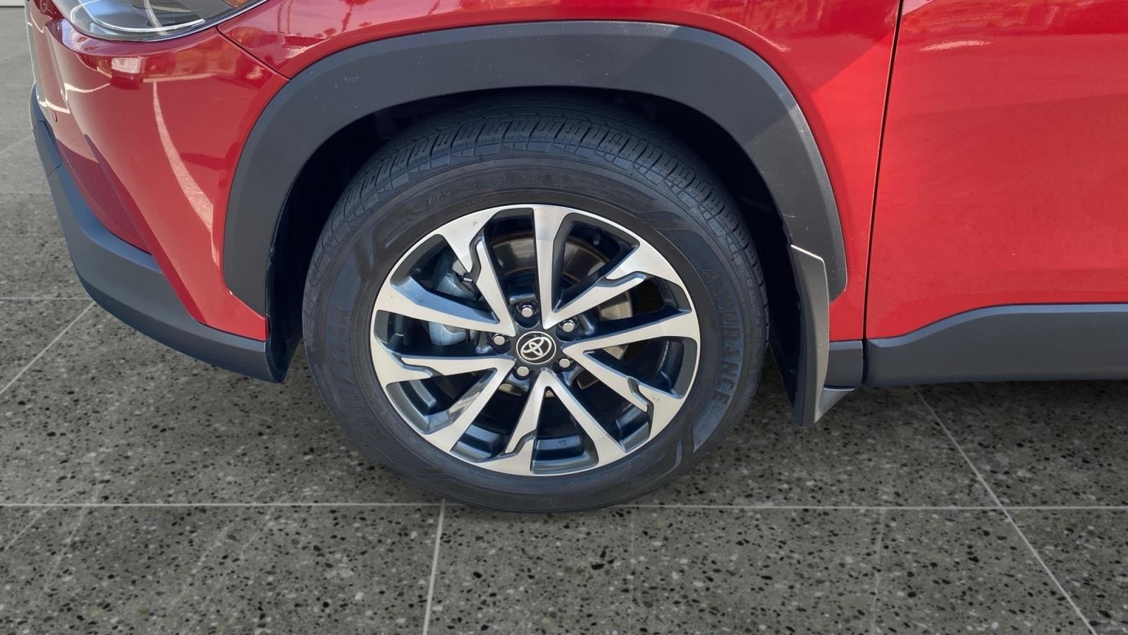 2024 Toyota Corolla Cross XLE