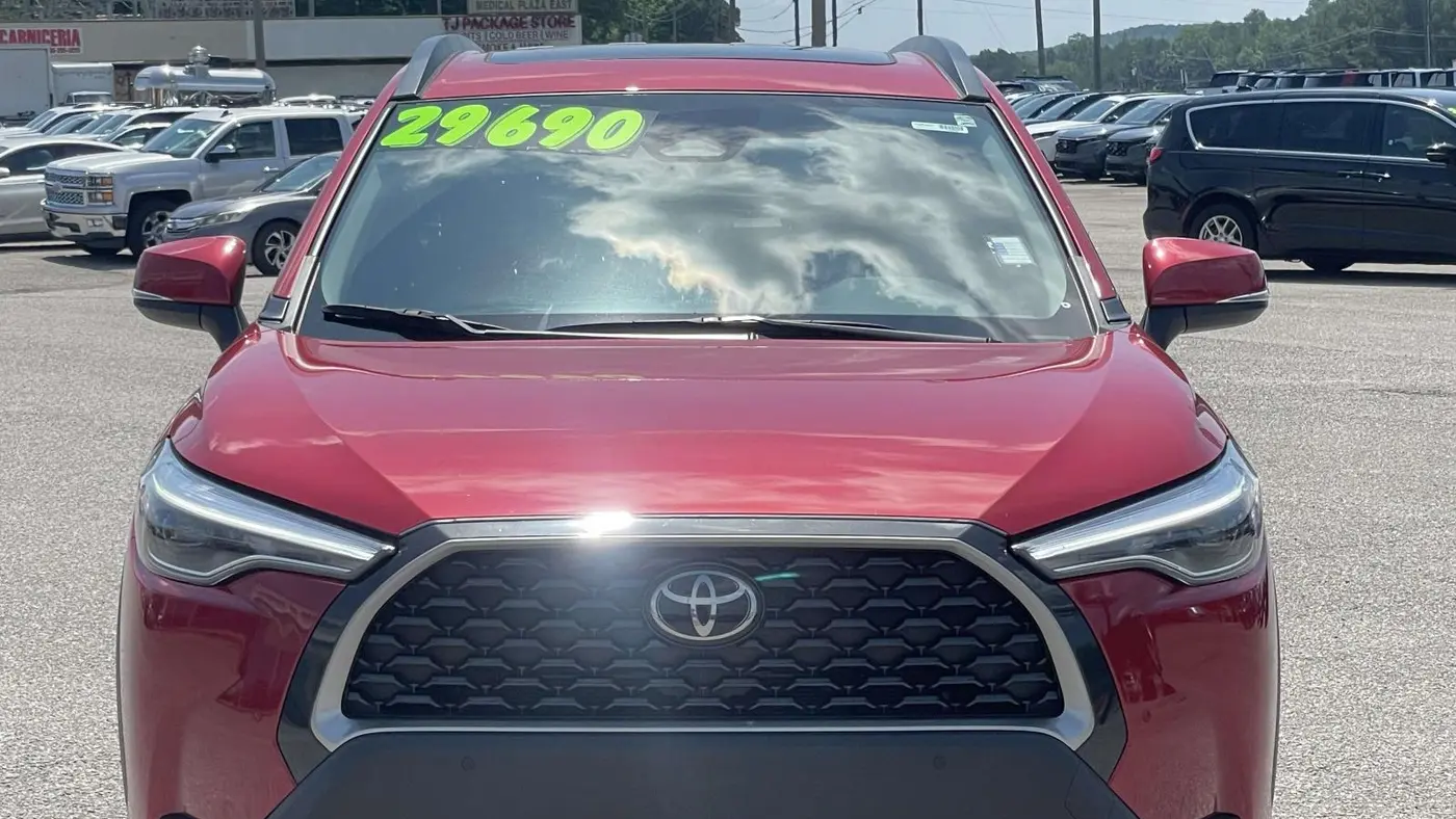 2024 Toyota Corolla Cross XLE